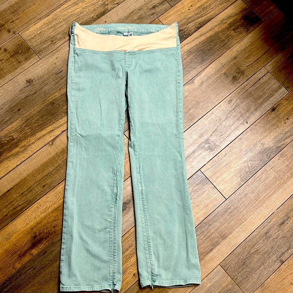 Universal Thread comfort top stretch waistband soft jeans zipper ankle boot cut